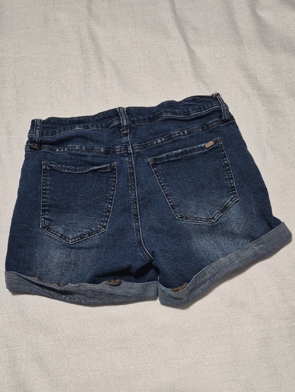Special A Dark Blue Denim Roll-Cuff Distressed Casual Shorts Womens Size Large - Picture 2 of 8
